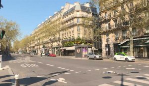 Coronavirus : à Paris, les rues désertées de Saint-Germain-des-Prés au 23e jour de confinement