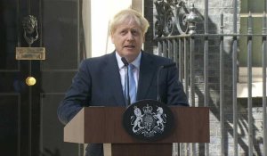 Boris Johnson quitte Buckingham Palace après avoir rencontré la reine Elizabeth II
