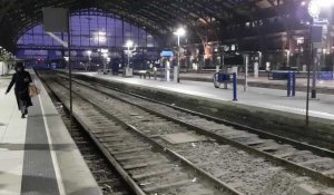Grève contre la réforme des retraites : la gare Lille Flandres déserte