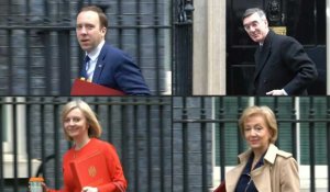 GB: réunion des ministres britanniques à Downing Street
