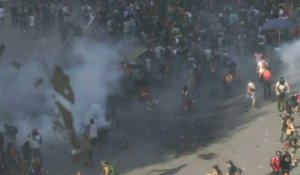 Chili: la police tire du gaz lacrymogène sur des manifestants