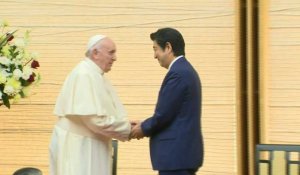 Japon: le pape François rencontre Shinzo Abe à Tokyo