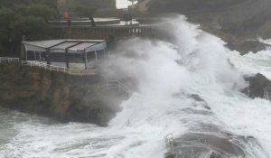 Vent violent à Biarritz dû à la tempête Amélie