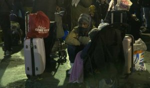 La police démantèle un campement de migrants dans le nord-est de Paris