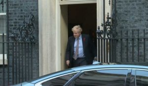 GB: Boris Johnson se rend à Buckingham Palace pour officiellement dissoudre le Parlement