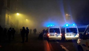 Affrontements entre manifestants et policiers rue Solférino à Lille