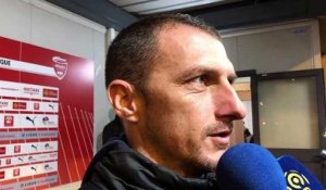 Football - Nîmes : "On n'a pas été aidés, mais on a des valeurs" (Arpinon)