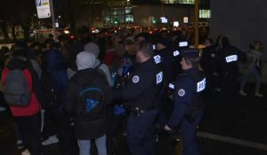 À Lille, des lycéens tentent de bloquer le lycée Pasteur