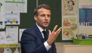 Macron : "trop tôt pour dire" si les vacances d'été seront possibles, réponse "début juin"