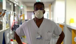 En première ligne contre le Covid-19: le combat d'Axel Hirwe, médecin en France