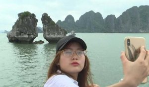 Déconfinement: les touristes vietnamiens de retour dans la baie d'Ha Long