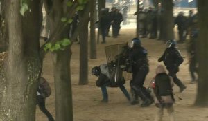 Hôpital public: interpellations et blessés en marge de la manifestation à Paris