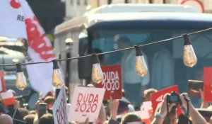 Pologne : dernier meeting d'Andrzej Duda avant le second tour de l'élection présidentielle