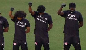 A Orlando, les footballeurs mobilisés contre l'injustice raciale