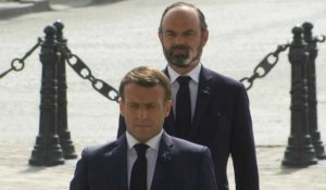 A l'ombre de la pandémie, Macron préside un 8-Mai sobre et sans public