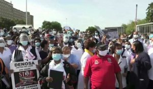 Coronavirus: manifestation des personnels soignants au Cap