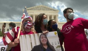 Aux Etats-Unis, les "Dreamers" célèbrent la décision de la Cour suprême qui les protège de l'expulsion