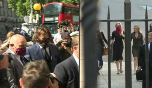 Procès en diffamation: Johnny Depp et Amber Heard arrivent au tribunal