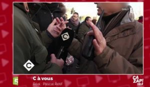 Un journaliste écarté par le service d'ordre d'Emmanuel Macron