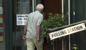 Elections européennes: les Britanniques se rendent aux urnes