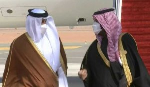 L'émir du Qatar arrive en Arabie saoudite pour un sommet historique