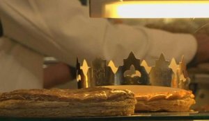 Epiphanie: "réconfort" de la galette des rois dans la plus ancienne pâtisserie de Paris