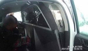 USA: une vidéo montre des policiers maltraiter une fillette
