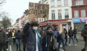 Début de la manifestation à Lille contre la loi de "sécurité globale"