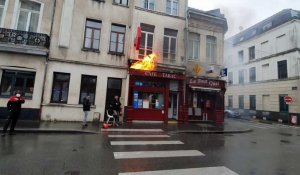 A Lille, la façade d'un bar s'enflamme rue de la Barre