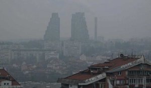 Pollution de l'air : plusieurs milliers de personnes manifestent à Belgrade