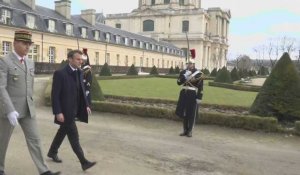 Arrivée d'Emmanuel Macron aux Invalides pour la cérémonie d'hommage aux victimes du terrorisme