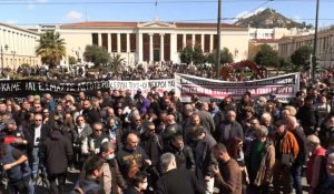Catastrophe ferroviaire en Grèce: de nouvelles violences, la colère s'étend