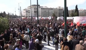 Catastrophe ferroviaire en Grèce : des milliers de manifestants en colère à Athènes