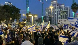 Des Israéliens pro-gouvernement manifestent pour soutenir la réforme du système judiciaire