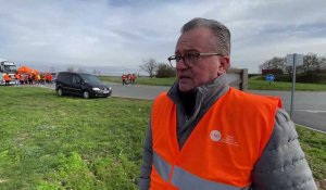 Blocage du rond-point de Fresnes-lès-Montauban contre la réforme des retraites