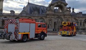 Chantilly. Exercice incendie et sauvetage des œuvres d'art grandeur nature au Château