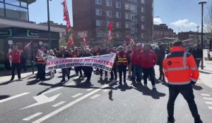 Dunkerque : les manifestants défilent dans le calme