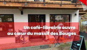 Savoie : un café-librairie ouvre dans un village au cœur du massif des Bauges