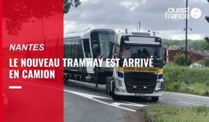 VIDEO. Arrivée du nouveau tramway de Nantes par camion