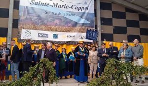 A Sainte-Marie-Cappel, Jean-Jacques Gayraud, de la guilde des Eswards Cervoisiers, présente le concours de bières amateurs.