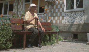 "Je ne partirai pas": les derniers habitants bravent les bombes dans l'est de l'Ukraine