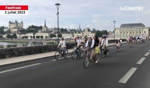 VIDÉO. La foule des grands jours au rendez-vous d’Anjou Vélo Vintage à Saumur