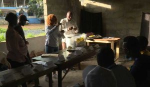 Sierra Leone : début du dépouillement de l'élection présidentielle