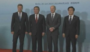 Le PM chinois accueilli par le ministre allemand de l'économie Habeck à Berlin
