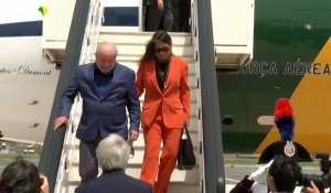 Le président brésilien Lula arrive à Rome pour rencontrer le Pape François