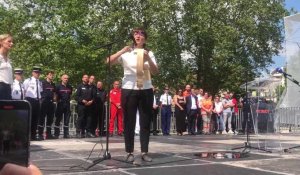 Annecy : la chanteuse Laure Pauthex rend hommage aux victimes de l’attaque au couteau