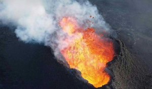 Eruption volcanique en Islande: la lave continue de s'écouler près de Reykjavik