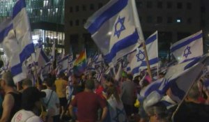 À Tel-Aviv, des Israéliens manifestent contre la réforme judiciaire de Netanyahu
