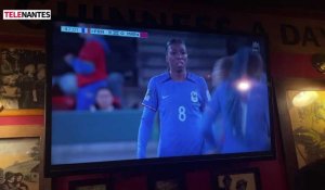 Coupe du Monde : un public timide derrière les Bleues
