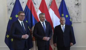 Les dirigeants autrichien, hongrois et serbe tiennent une table ronde à Vienne